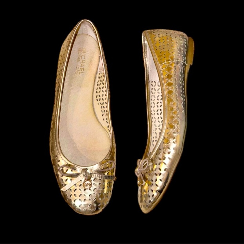 Michael KORS Olivia perforated GOLD ballet flats women’s shoes size 9